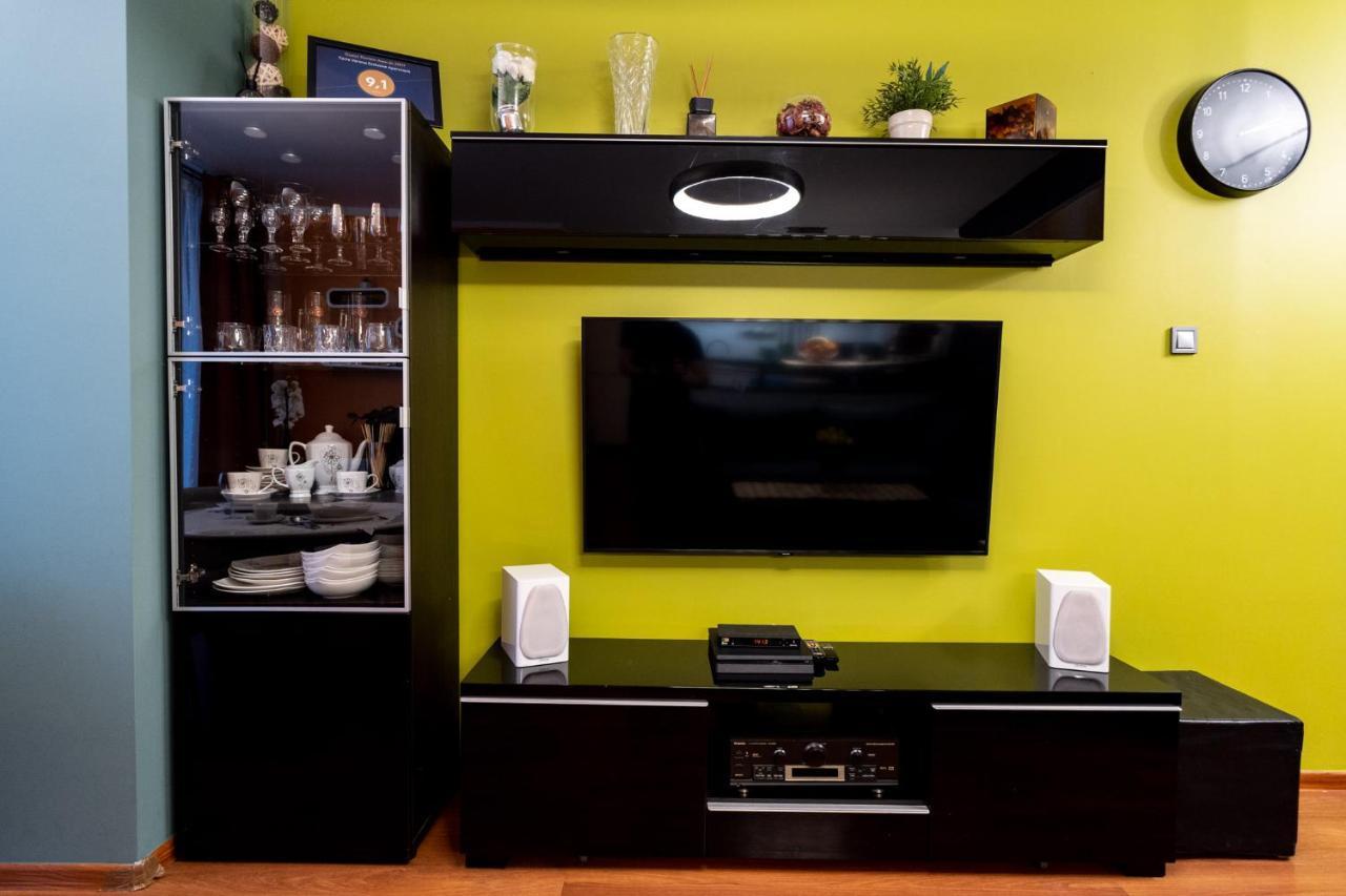 Torre Verona Apartment - 70M2, Terrace, Garage Krakow Luaran gambar