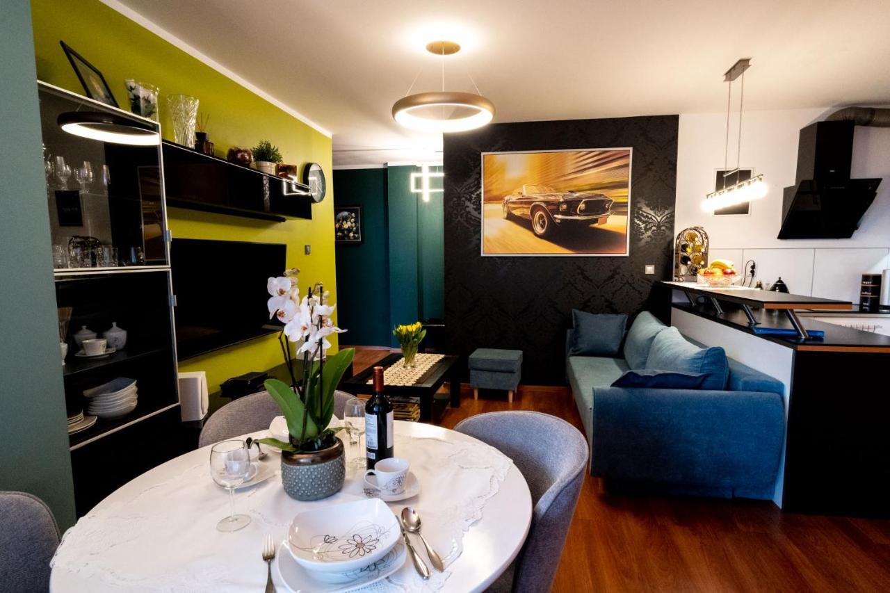 Torre Verona Apartment - 70M2, Terrace, Garage Krakow Luaran gambar