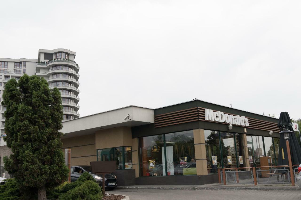 Torre Verona Apartment - 70M2, Terrace, Garage Krakow Luaran gambar